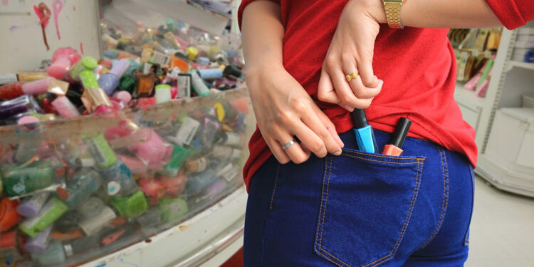 Κλεπτομανία: Τι συμβαίνει στα άτομα που κλέβουν ψυχαναγκαστικά