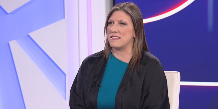 Ζ. Κωνσταντοπούλου στο ΕΡΤnews: Ξεκάθαρα πολιτικό το σκάνδαλο «Βιολάντα» – Δεν αισθάνομαι ανησυχία από ένα κόμμα Καρυστιανού ή Τσίπρα