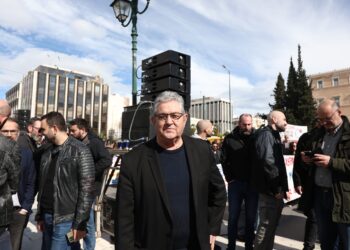Κουτσούμπας: Οι εργαζόμενοι έχουν απορρίψει το νομοσχέδιο της νέας τρόικας Κεραμέως-Παναγόπουλου-Εργοδοσίας για τις ΣΣΕ