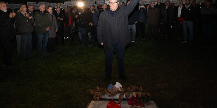 Δ. Κουτσούμπας: Το ηθικό μεγαλείο των φωτογραφιών, όπου αποτυπώνονται οι κομμουνιστές που οδηγούνται στον θάνατο αποτελεί υπόδειγμα για όλους τους λαούς - ertnews.gr