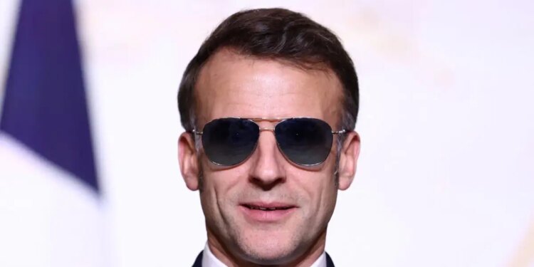 Την «εμπλοκή» Μακρόν στο σκάνδαλο Επστάιν επιχείρησε το ρωσικό δίκτυο Storm-516 με εκστρατεία παραπληροφόρησης