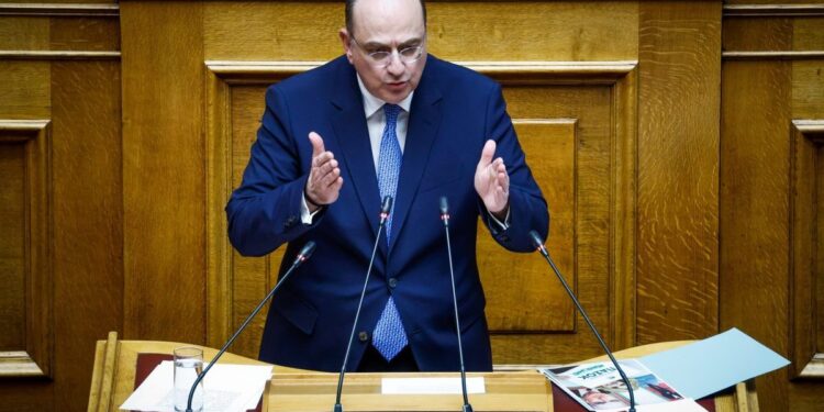 «Πυρά» Λαζαρίδη κατά ΠΑΣΟΚ για την υπόθεση Χατζηδάκη: Σκάβετε τον λάκκο άλλων και πέφτετε μέσα