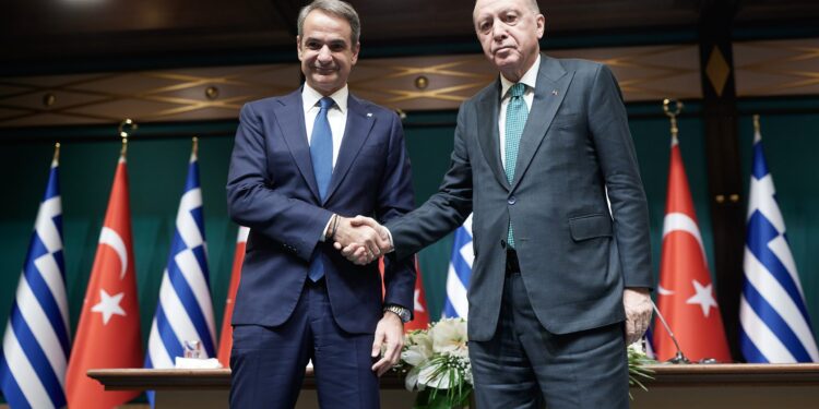 Η αποτίμηση της συνάντησης Μητσοτάκη - Ερντογάν: Προς όφελος των δύο χωρών και της σταθερότητας στην ευρύτερη περιοχή η βελτίωση των διμερών σχέσεων