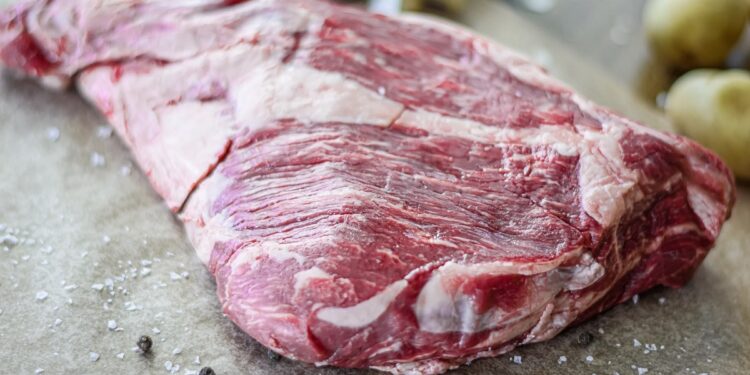 Τσικνοπέμπτη: Το μυστικό της τέλειας μαρινάδας για ζουμερό κρέας