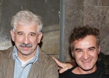 Με βάση ποιο σύστημα δικαίου, ξαφνικά, αυτός ο λιθοβολισμός;