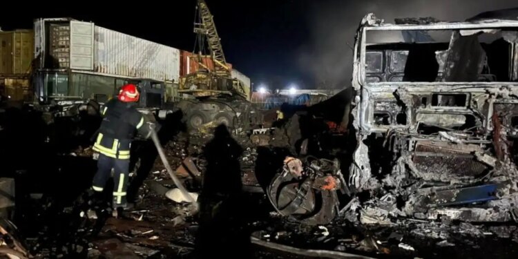 Ουκρανία: 3 νεκροί σε εκρήξεις σε Οδησσό και Ζαπορίζια