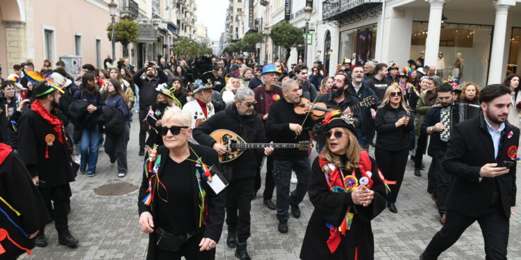 Η Τσικνοπέμπτη στην Πάτρα (φωτορεπορτάζ)