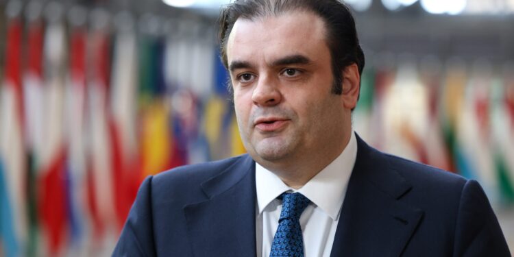 Κυρ. Πιερρακάκης στη Handelsblatt: Πρότυπο για την Ευρώπη το ελληνικό μοντέλο ενάντια στη φοροδιαφυγή