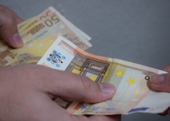 Ο «χάρτης» των πληρωμών από τον e-ΕΦΚΑ και τη ΔΥΠΑ – Ποιοι θα δουν χρήματα στους λογαριασμούς τους έως τις 13 Φεβρουαρίου