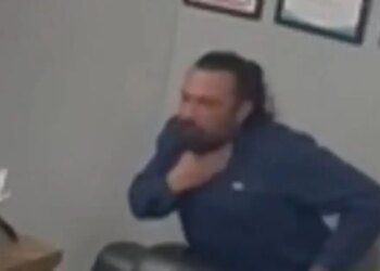 Τούρκος νοσηλευτής πνιγόταν την ώρα που έτρωγε: Έκανε τη λαβή Χάιμλιχ στον εαυτό του - «Δεν πανικοβλήθηκα καθόλου»