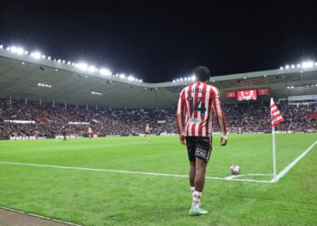 Καταδίκη ρατσιστικών επιθέσεων από Γουλβς και Σάντερλαντ - www.ertsports.gr