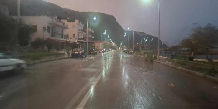 Καιρός: Καταιγίδες, ως και 9 Μποφόρ στο Αιγαίο και συγκέντρωση αφρικανικής σκόνης – Πότε αναμένεται βελτίωση