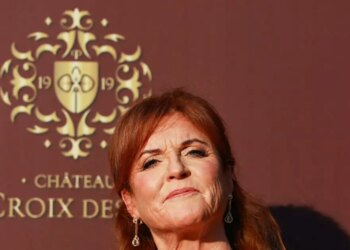 Σε κλινική η Σάρα Φέργκιουσον μετά την δημοσιοποίηση των e-mails του Επστάιν