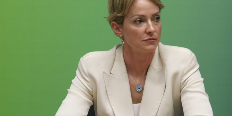 Α. Σδούκου στο ΕΡΤnews: Όταν έρχεται η ώρα της επιλογής, ο κόσμος θέλει σταθερότητα και σιγουριά, δεν θέλει πειράματα - ertnews.gr