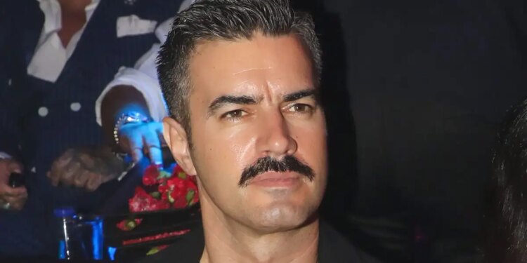 «Δεν με νοιάζουν καθόλου τα αρνητικά σχόλια, ας λένε»