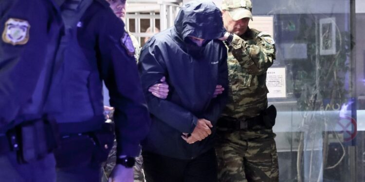 Υπόθεση κατασκοπείας: Στις φυλακές Κορίνθου ο 54χρονος σμήναρχος – Έδωσε τρία ονόματα – «Ζητώ συγγνώμη από την πατρίδα»