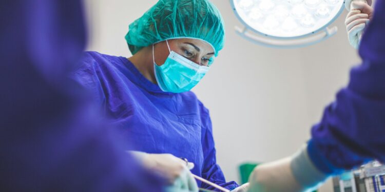 Καρκίνος ωοθηκών: Η προληπτική επέμβαση που σώζει ζωές