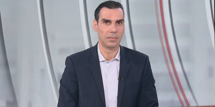 Θεμιστοκλέους στο ΕΡΤnews για τα επεισόδια στο Γενικό Κρατικό Νίκαιας: Αυτό που είδαμε είναι φασισμός – Δεν υπάρχει αντιπαράθεση, υπάρχει βία