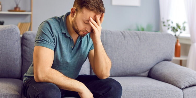 5 θρεπτικά συστατικά που μπορεί να σας λείπουν αν νιώθετε συνέχεια κουρασμένο