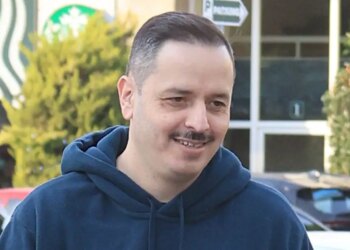Είμαι συμβιβασμένος με την απόλυτη αποτυχία, δοκιμάζω και βλέπω τα λάθη μου