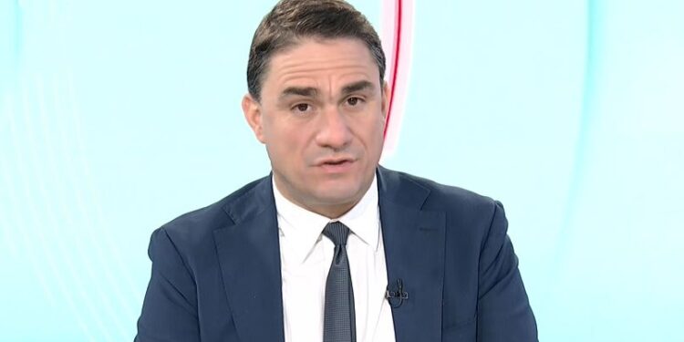 Κ. Τσουκαλάς στο ΕΡΤnews: «Σιγή ιχθύος» από τη ΝΔ για το στέλεχός της που ελέγχεται για 10 εκατ. ευρώ