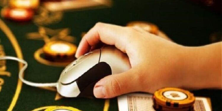 ΥΠΕΘΟ: «Φρένο» στον παράνομο τζόγο με αυστηροποίηση του πλαισίου – Φυλάκιση έως 10 χρόνια και βαριά πρόστιμα