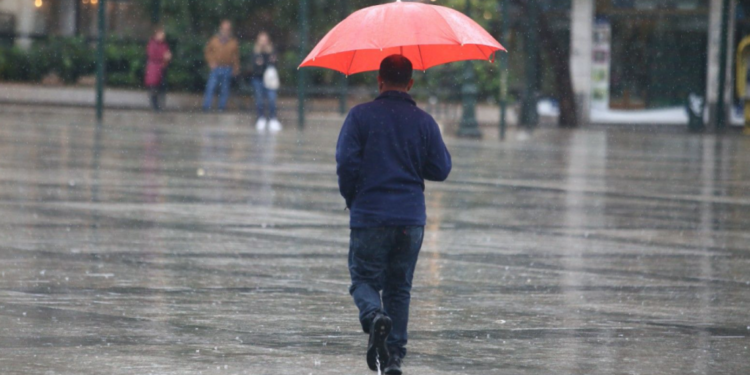 Καιρός: Έρχεται διήμερο με βροχές, καταιγίδες – Με τι καιρό θα πετάξουμε χαρταετό την Καθαρά Δευτέρα