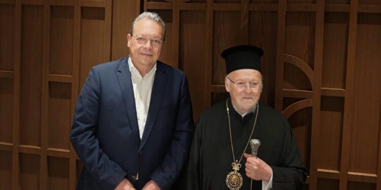 Θεσσαλονίκη: Με τον Οικουμενικό Πατριάρχη Βαρθολομαίο συναντήθηκε ο Σωκράτης Φάμελλος- Εξέφρασε τη διαχρονική στήριξη του ΣΥΡΙΖΑ προς το Οικουμενικό Πατριαρχείο