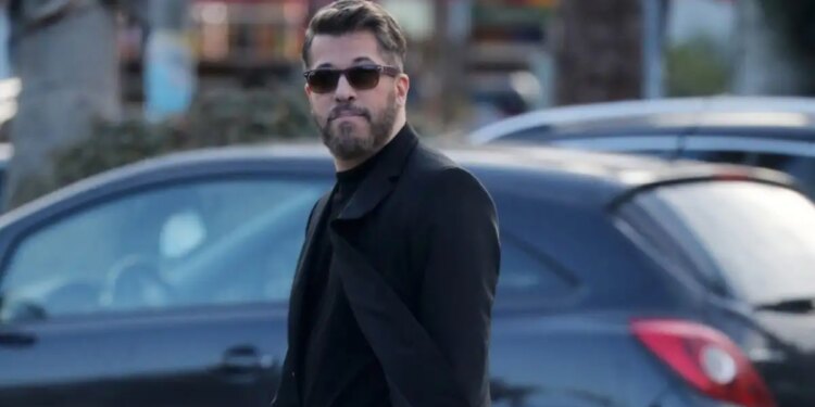 Η ανάρτηση και η λογομαχία με follower