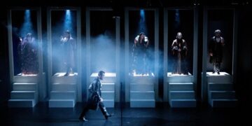 «Ο Μισάνθρωπος» του Μολιέρου στο Θέατρο Φιλίπ – Πρώτη ματιά στη νέα παράσταση της Ιόλης Ανδρεάδη