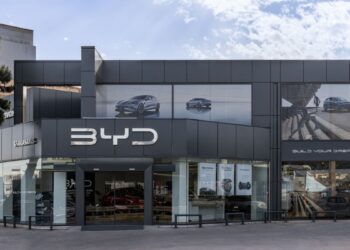 Η Πολωνία απαγορεύει τα κινεζικά αυτοκίνητα στις στρατιωτικές της εγκαταστάσεις