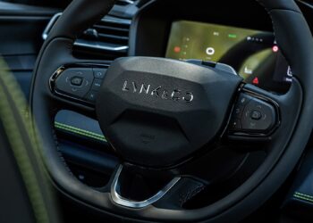 Η Volvo Cars ετοιμάζεται να αναλάβει τη Lynk & Co στην Ευρώπη