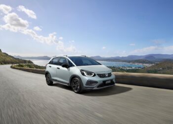 Honda Jazz Crosstar: Εσωτερικό που συνδυάζει άνεση και εργονομία