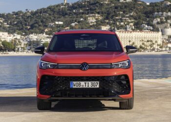 VW Tiguan: Για πολλά ακόμα χρόνια βενζινοκίνητο