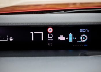 Ο επικεφαλής της Renault ξεσπά για αυτά τα αυτοκίνητα