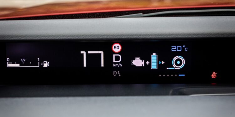 Ο επικεφαλής της Renault ξεσπά για αυτά τα αυτοκίνητα