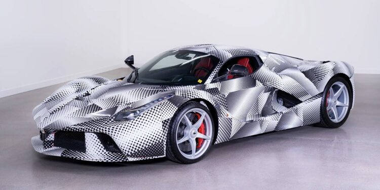 Ferrari LaFerrari: Πρωτότυπο που δεν κυκλοφορεί στο δρόμο πουλήθηκε 2 εκατ. ευρώ