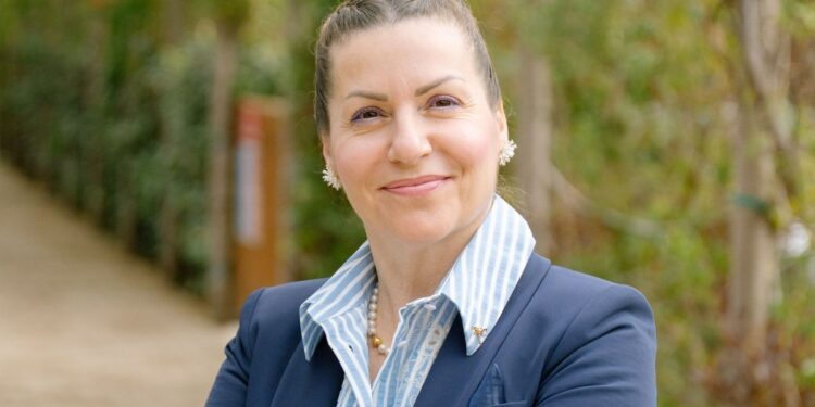 Freenow by Lyft: Η ιστορία της Χριστίνας «σπάει» τα στερεότυπα στον κλάδο του ταξί