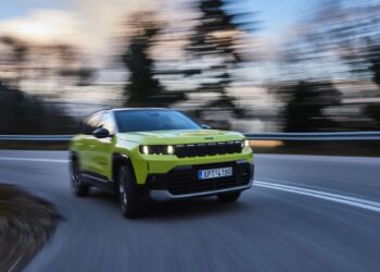 Οδηγούμε το νέο Jeep Compass στην Ελλάδα
