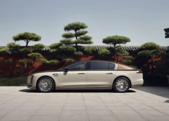 Ποια κινεζική μάρκα πολυτελείας πουλάει περισσότερο από Maybach, BMW και Porsche;