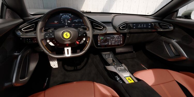«Συγγνώμη, λάθος…». Η Ferrari αντικαθιστά τα χειριστήρια αφής στο τιμόνι με κανονικά κουμπιά
