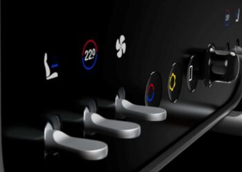 Η Ferrari αποκάλυψε το λόγο που προτιμούνται οι διακόπτες αφής