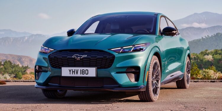 Η Ford Mustang Mach-E αναβαθμίζεται και αποκτά έκδοση GT California Special