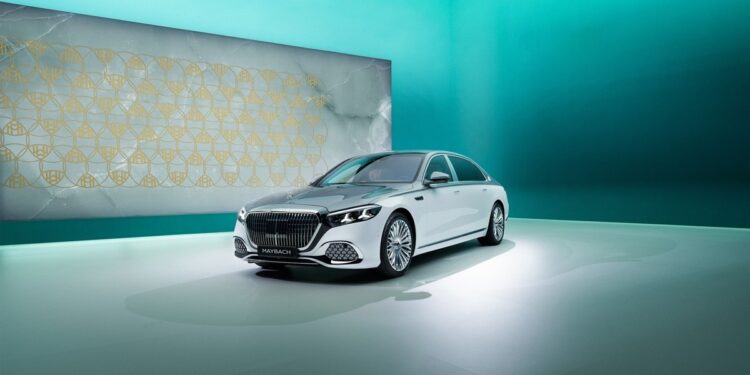 Και έκδοση Maybach για τη νέα Mercedes S-Class
