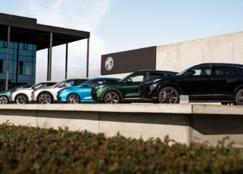 Η MG φέρνει στην Ευρώπη μπαταρίες ημι-στερεάς κατάστασης και νέα υβριδική τεχνολογία