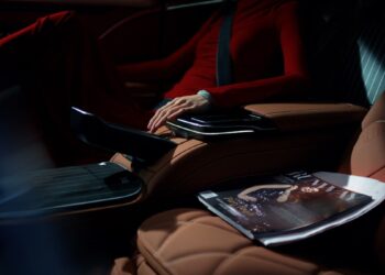 Ποια Mercedes πρωταγωνιστεί στο «Ο διάβολος φορούσε Prada 2»;