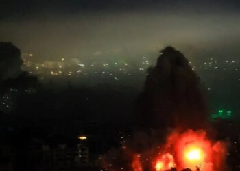 Μέση Ανατολή: Δραματικές ώρες με σφοδρά χτυπήματα σε Ισραήλ, Βηρυτό και Ομάν - Για «ολοκληρωτικό πόλεμο» ετοιμάζονται οι Φρουροί της Επανάστασης