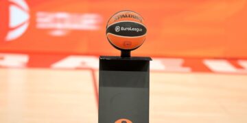 Live: Ολυμπιακός - Φενέρμπαχτσε (audio) - www.ertsports.gr