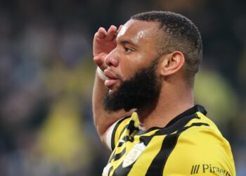 Μουκουντί: «Αφιερώνω το βραβείο στον κόσμο μας» - www.ertsports.gr