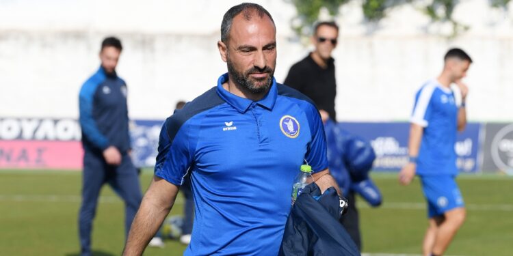 Παρελθόν από τη Νίκη Βόλου ο Γεωργιάδης - www.ertsports.gr